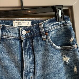 Abercrombie size 6R blue jeans
